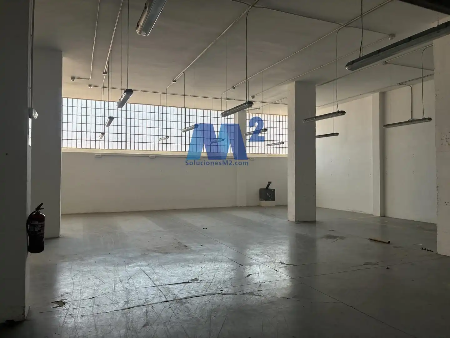 Industrial building with lift for sale in San Blas, imagen 5