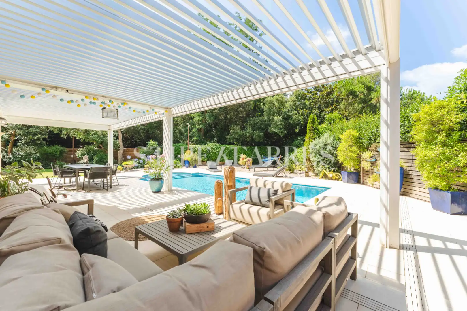 Terrasse von Haus oder Chalet zum Verkauf in Barcelona mit Klimaanlage, Heizung und Privatgarten