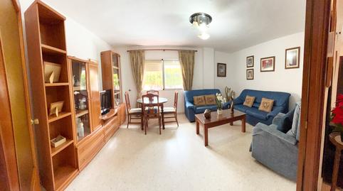 Foto 3 de Pis en venda a Huerta Nueva, Estepona