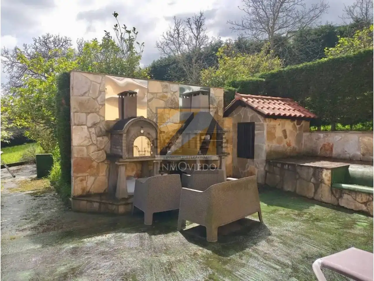 Terrassa de Casa o xalet en venda en Gijón 