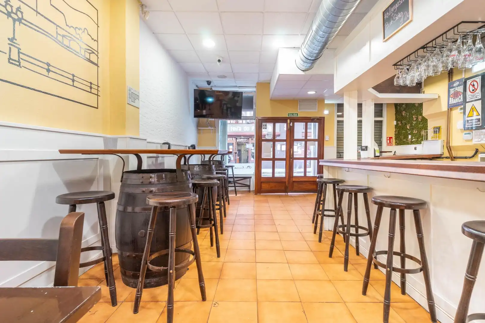 Local en venta en Gijón  con Amueblado