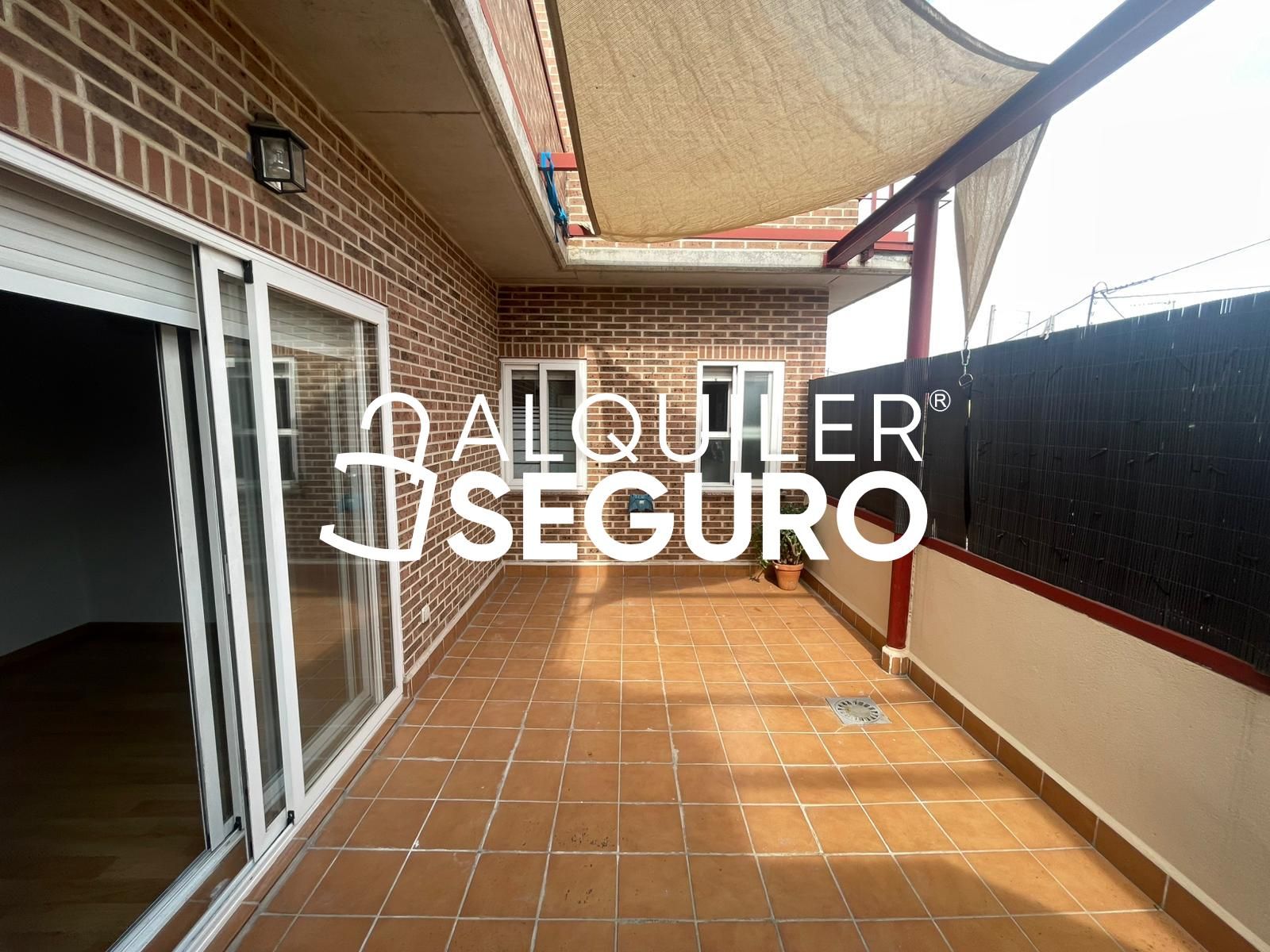 Terrace of Attic to rent in  Madrid Capital  with Air Conditioner, Heating and Terrace