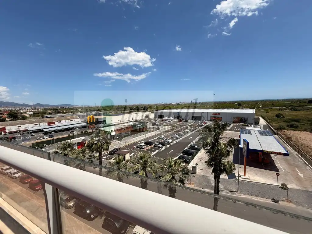 Parking of Attic for sale in Almazora / Almassora  with Air Conditioner