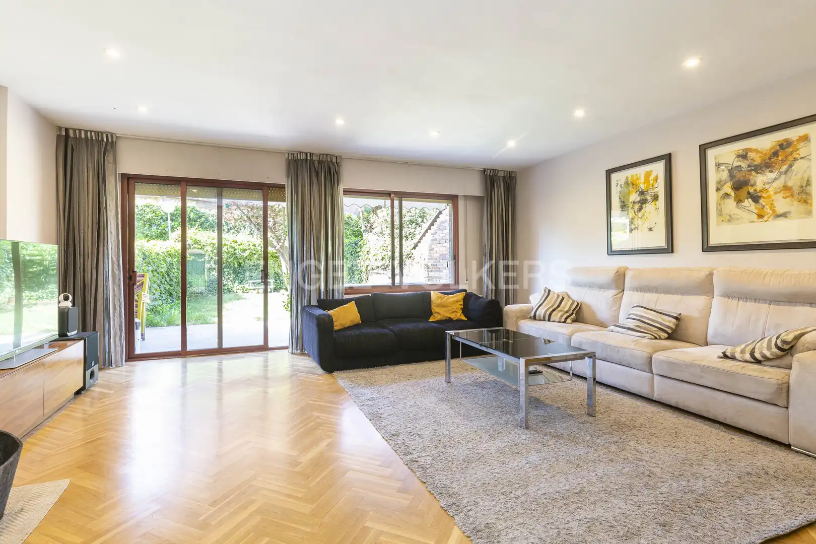 Exterior view of Houses for rent in Majadahonda  with Air Conditioner, Heating and Private garden