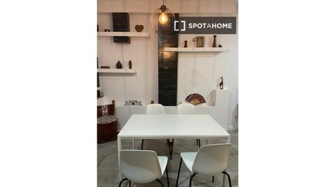 Photo 2 of Flat for rent in Natzaret, Valencia Capital