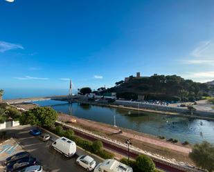 Vista exterior de Apartament en venda en Fuengirola amb Terrassa, Piscina i Piscina comunitària