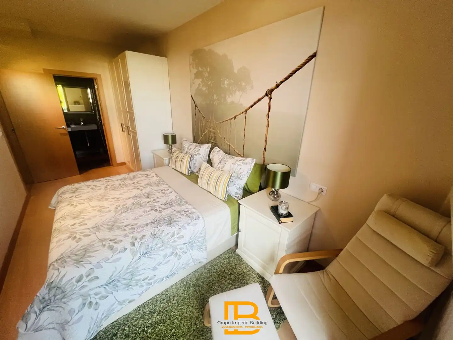 Habitación de Piso en venta en Villarcayo de Merindad de Castilla la Vieja con Calefacción, Parquet y Terraza