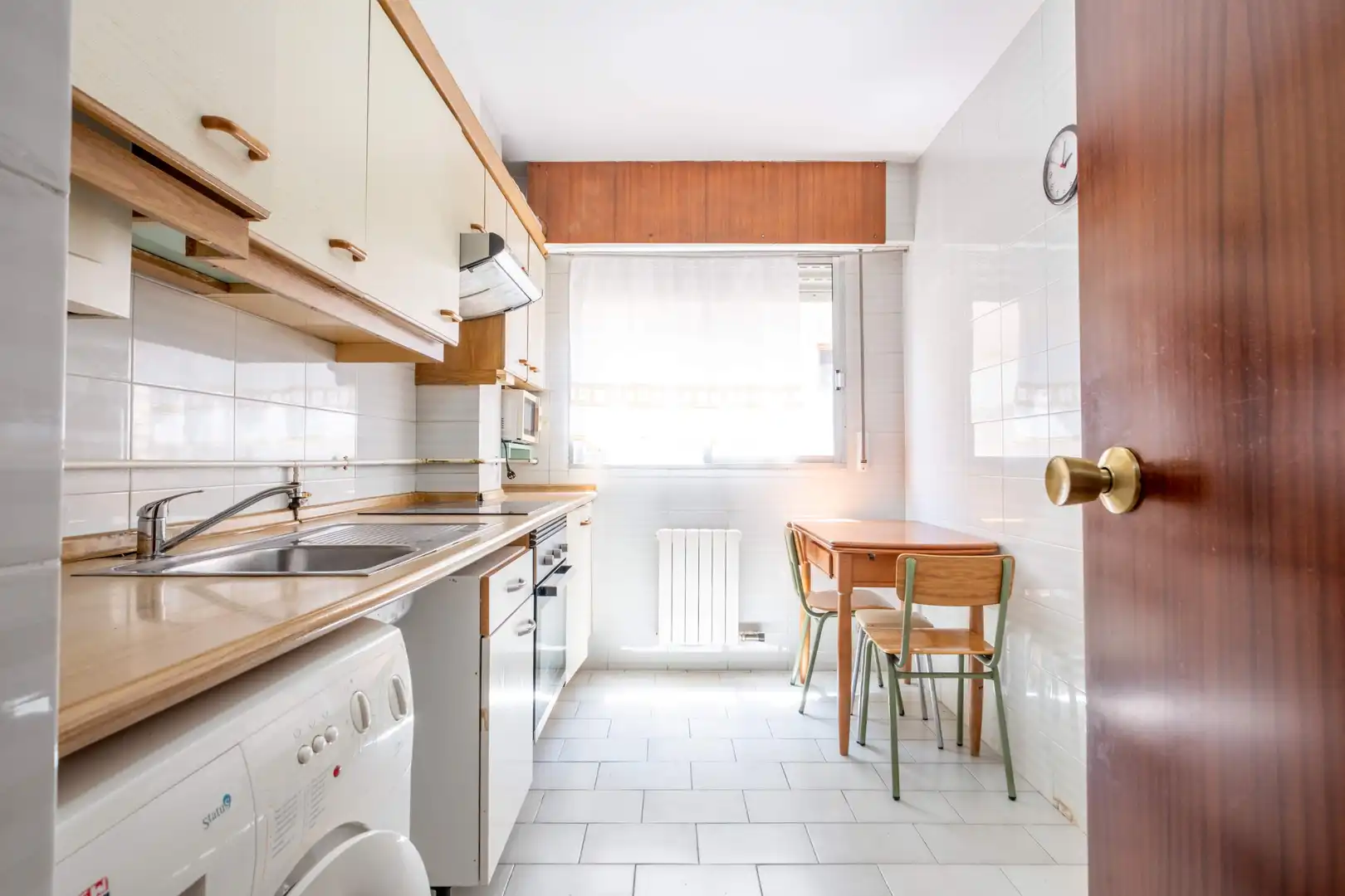 Küche von Wohnung zum Verkauf in Zaragoza mit Klimaanlage, Heizung und Terrasse