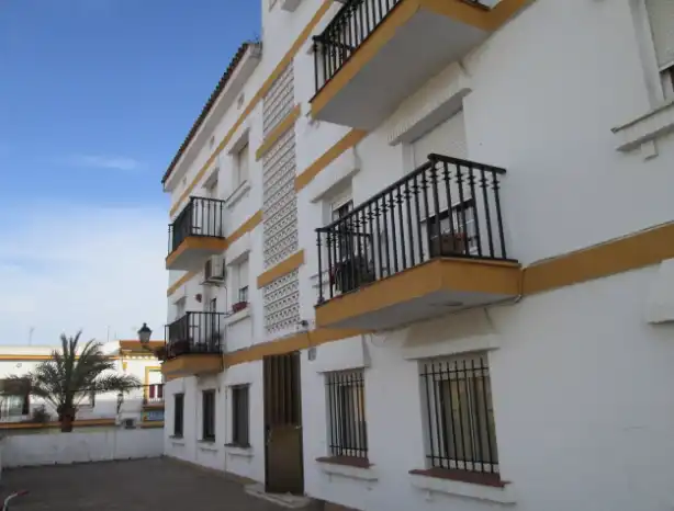 Vista exterior de Piso en venta en Palos de la Frontera