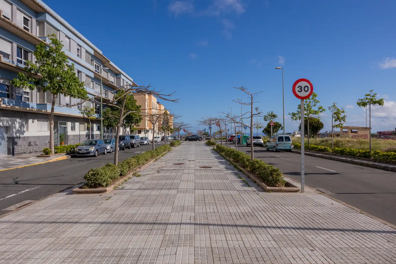 Vista exterior de Pis en venda en Las Palmas de Gran Canaria amb Traster