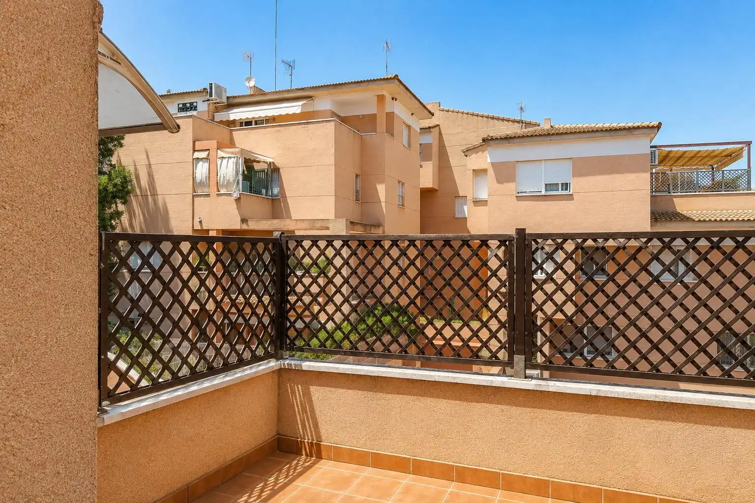 Terrasse von Wohnung zum Verkauf in Tomares mit Klimaanlage, Parkett und Terrasse