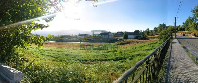 Terreno residencial en Venta en A Peroxa