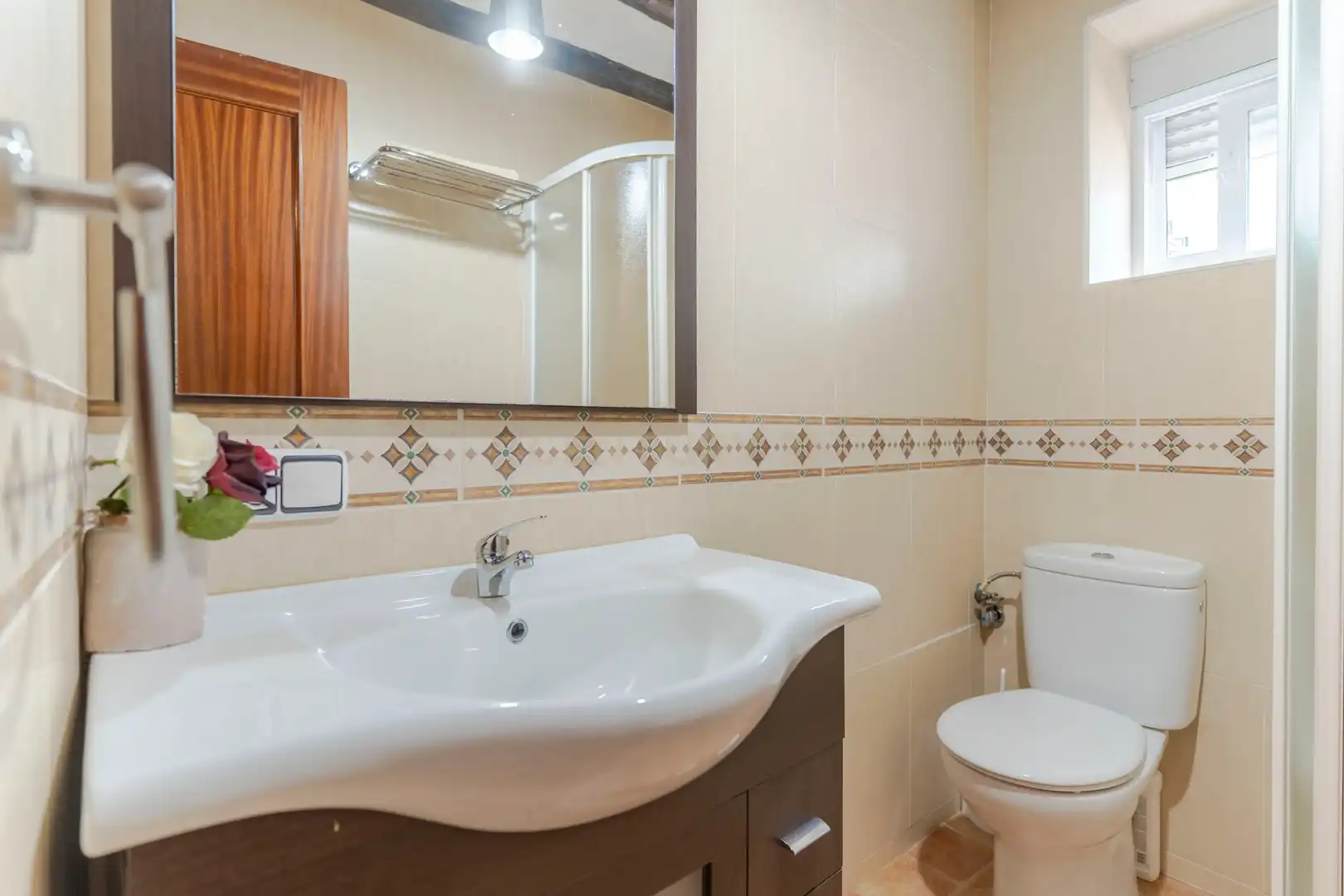 Baño de Casa o chalet en venta en Colomera con Jardín privado, Trastero y Piscina