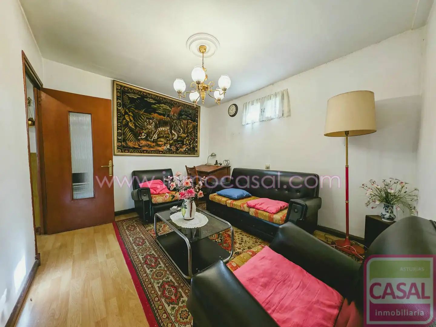 Sala de estar de Casa o chalet en venta en Aller con Calefacción, Terraza y Trastero