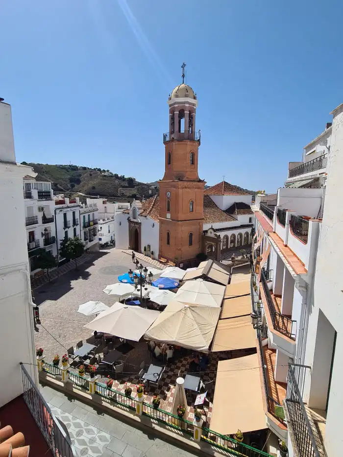 Vista exterior de Edifici en venda en Cómpeta