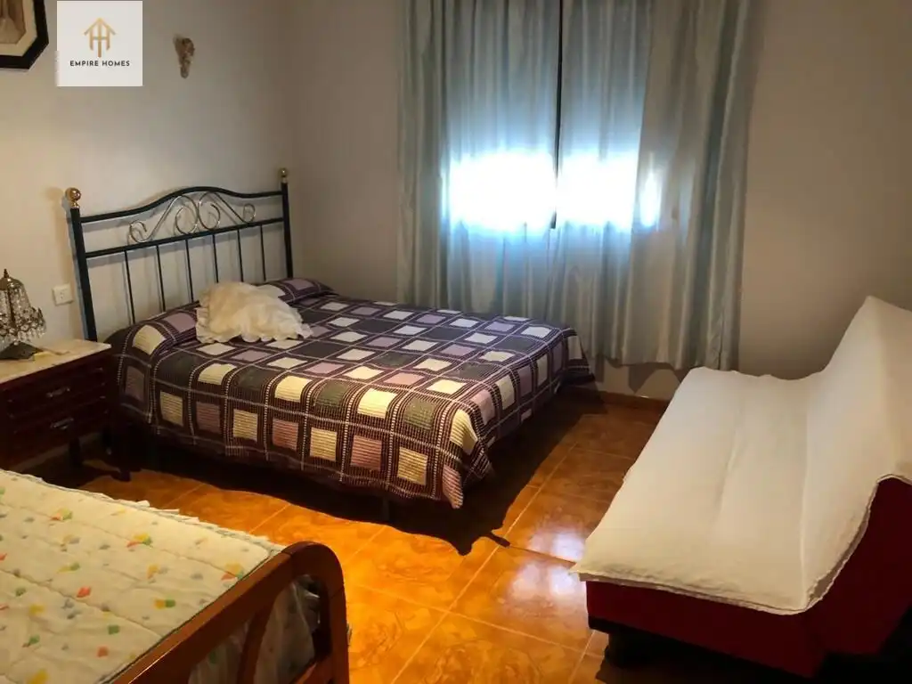 Schlafzimmer von Residential zum Verkauf in Torreorgaz