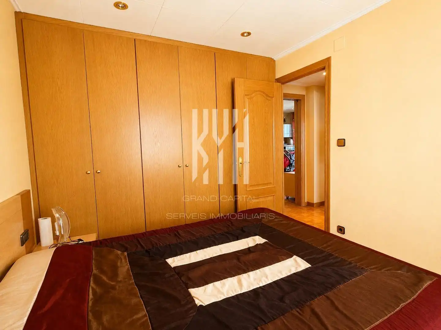 Bedroom of Attic for sale in Girona  with Air Conditioner, Heating and Balcony