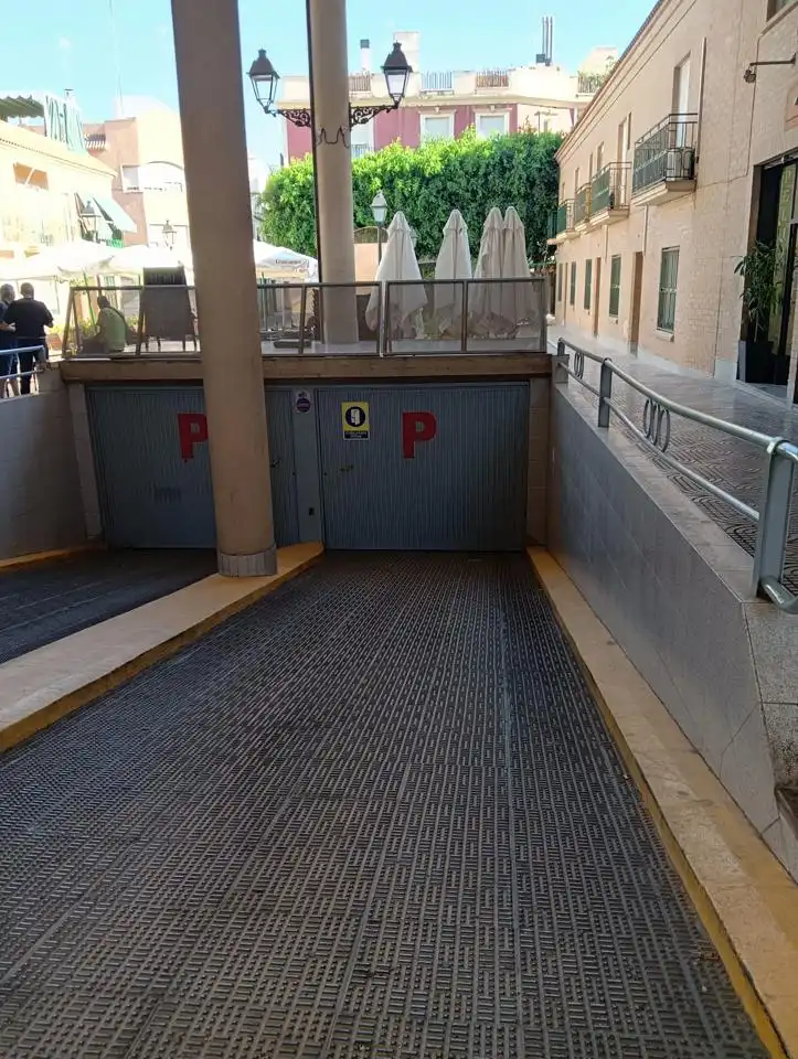 Aparcament de Garatge de lloguer en Elche / Elx