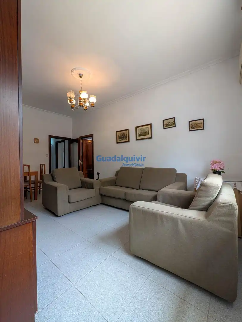 Sala de estar de Piso en venta en  Sevilla Capital con Aire acondicionado