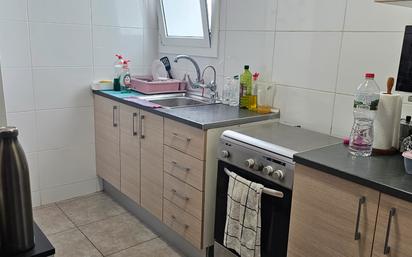 Kitchen of Flat for sale in L'Hospitalet de Llobregat  with Air Conditioner