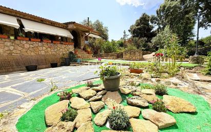 Jardí de Casa o xalet en venda en El Espinar amb Aire condicionat, Calefacció i Terrassa