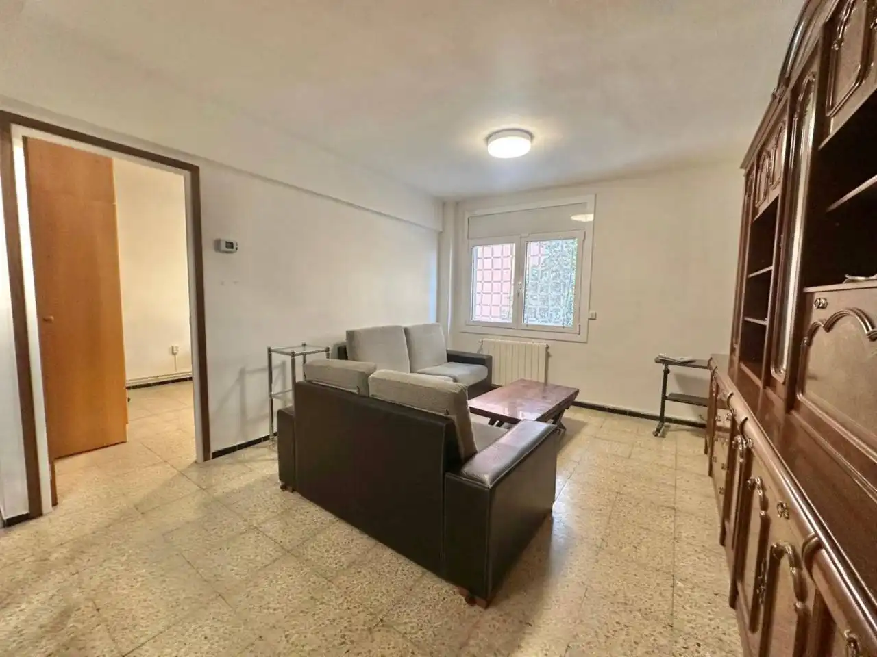 Sala de estar de Piso de alquiler en Girona con Calefacción, Terraza y Amueblado