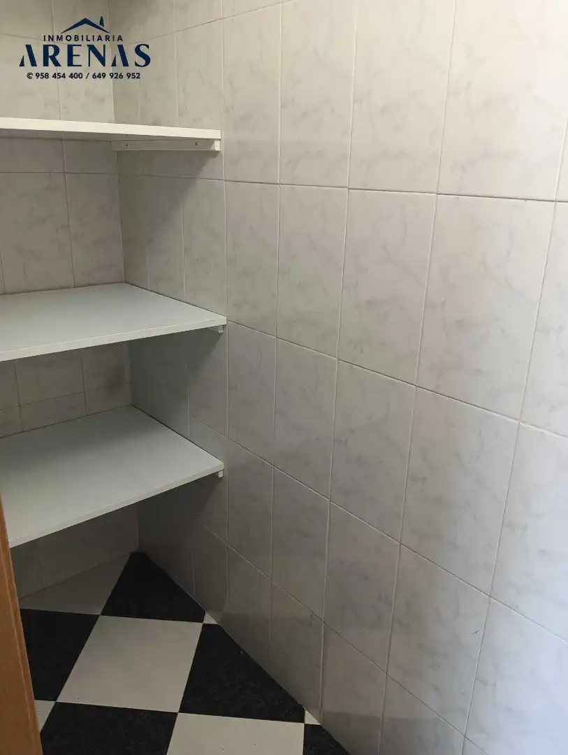 Baño de Piso en venta en Pinos Puente