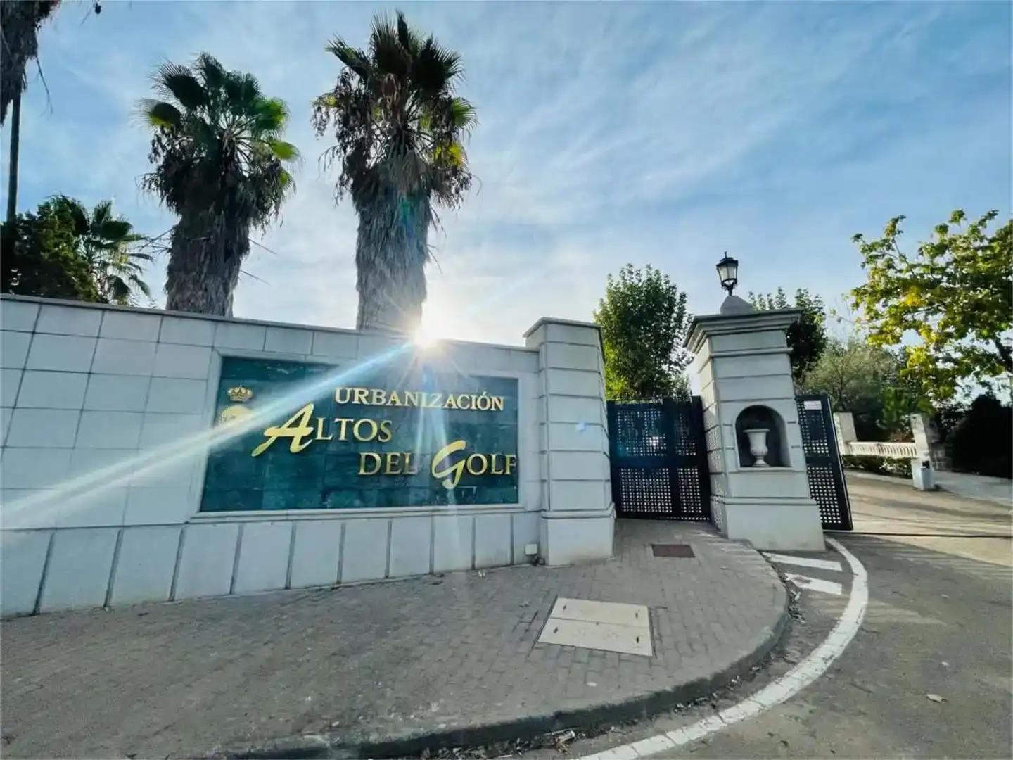 Vista exterior de Terreno en venta en Maria Auxiliadora - Barriada de Llera