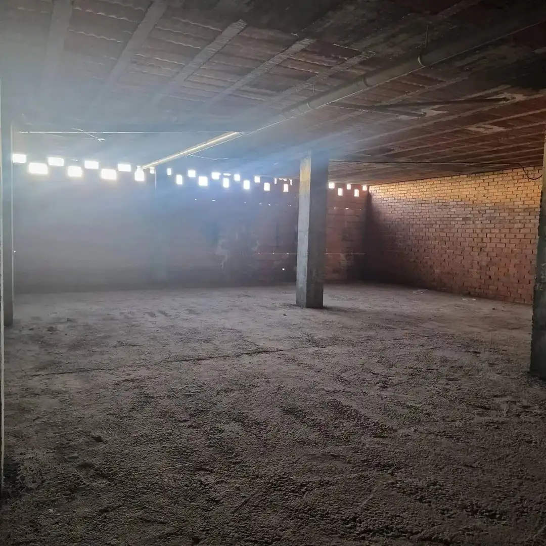 Local comercial en venda a Avenida Castillo Puebla de Alcocer, imagen 2