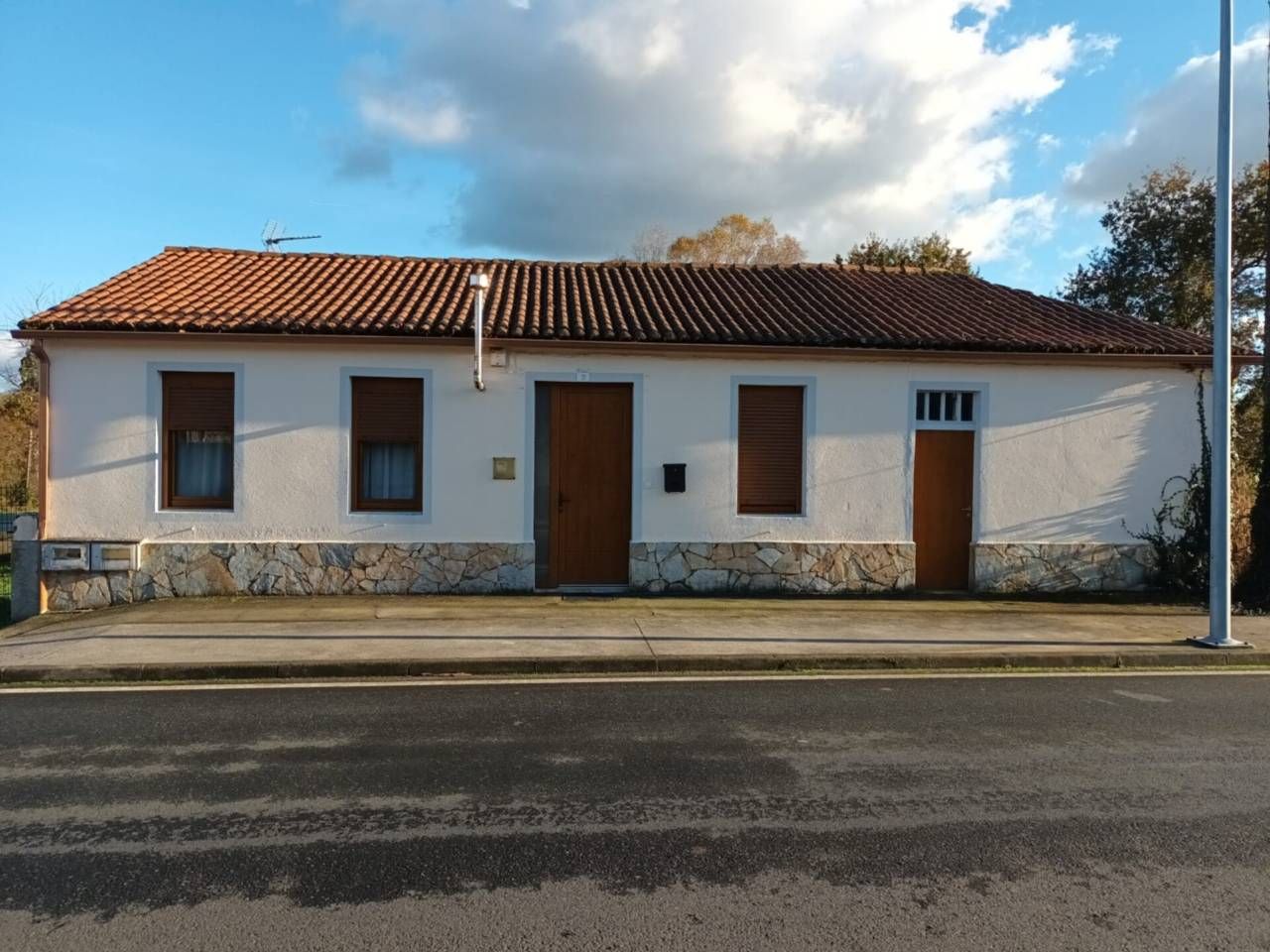 Exterior view of House or chalet for sale in Vilasantar  with Private garden