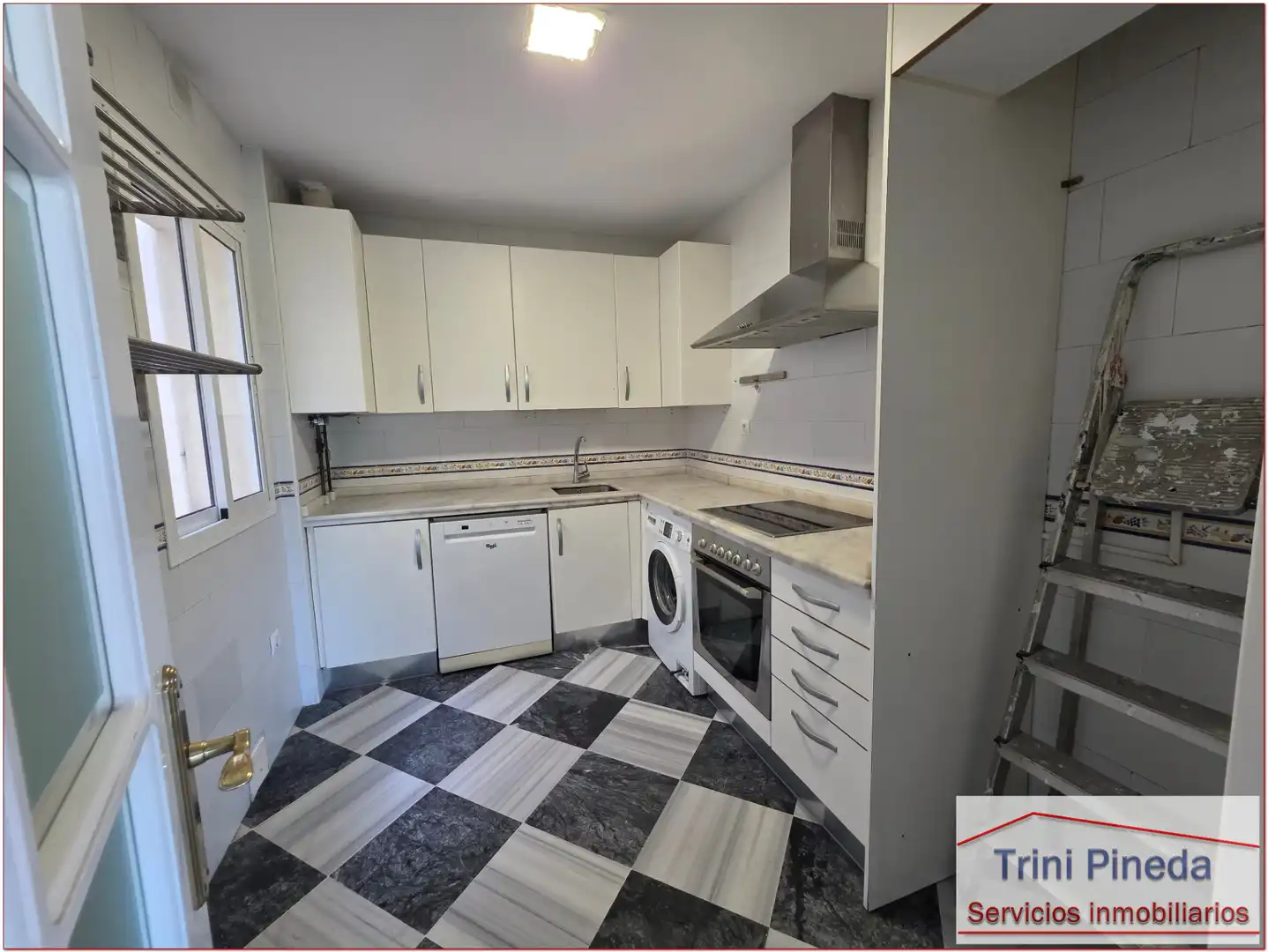 Flat with balcony to rent in Calle Pagés del Corro, imagen 2