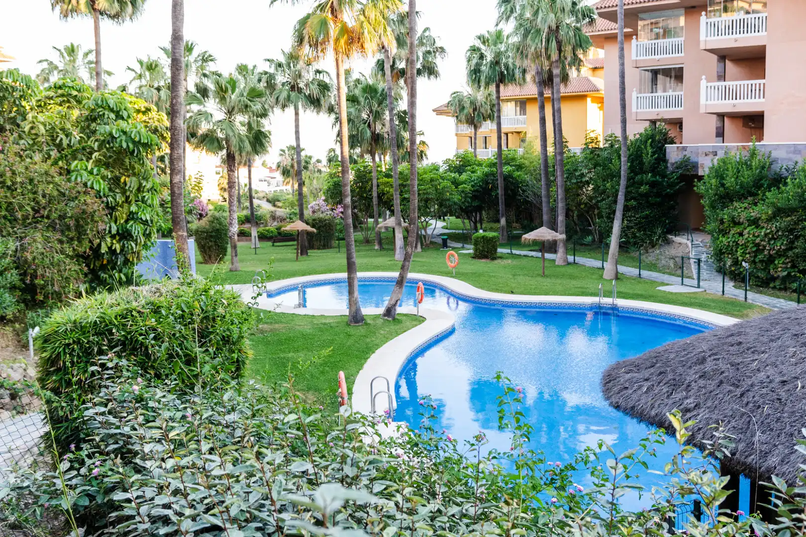 Jardí de Pis en venda en Fuengirola amb Aire condicionat, Calefacció i Jardí privat