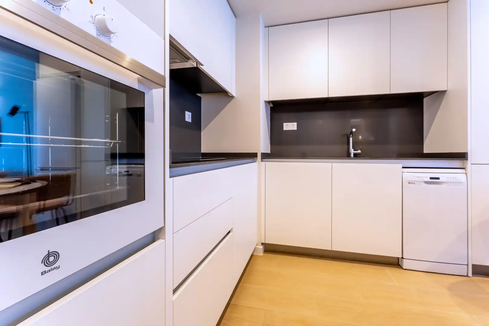Flat for rent in Calle Jesús Pajares, 2, El Olivar