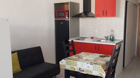 Foto 4 de Estudio de alquiler en Manantiales - Estación de Autobuses, Torremolinos