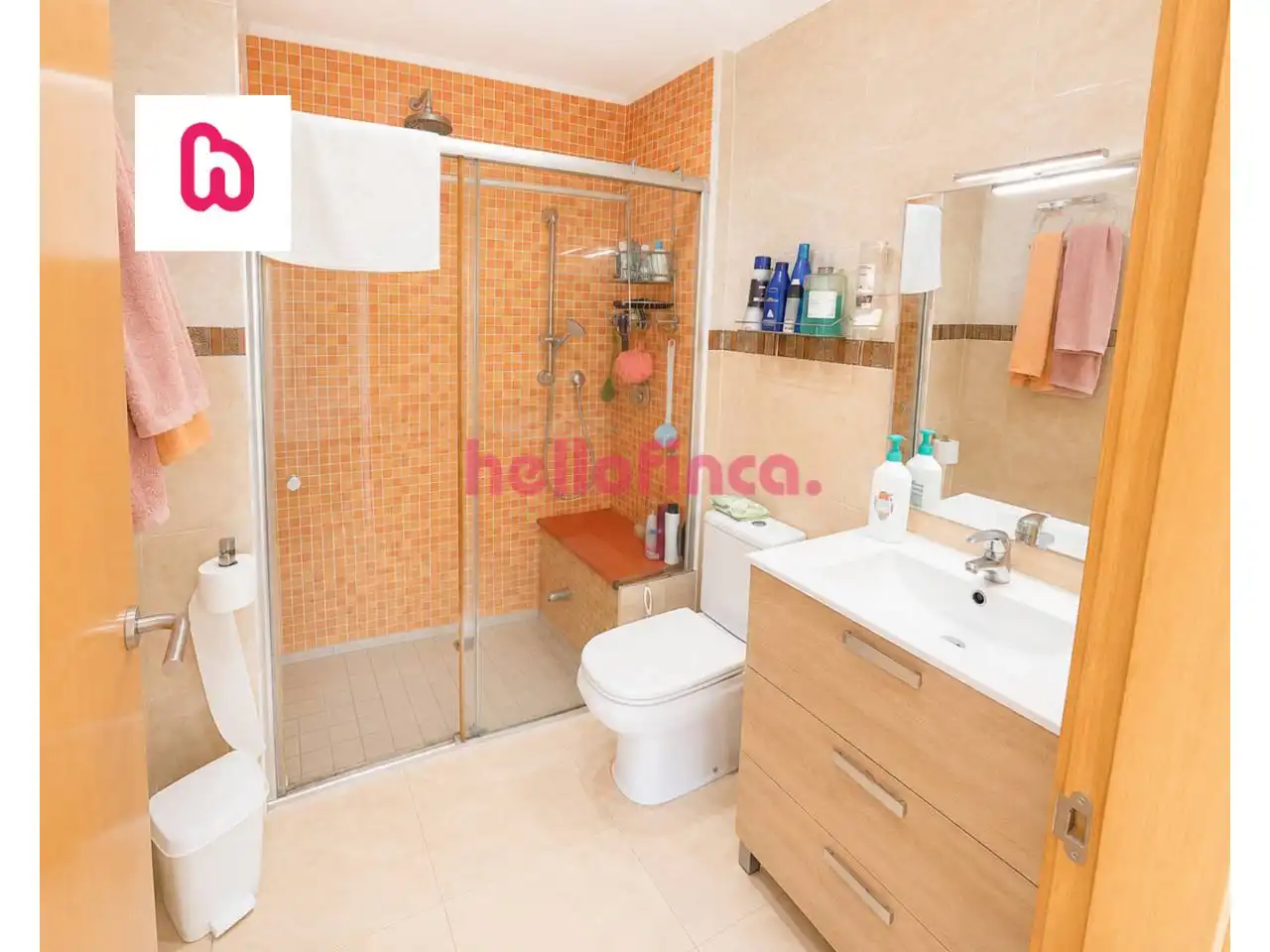Badezimmer von Wohnung zum Verkauf in Sant Celoni mit Klimaanlage, Heizung und Balkon