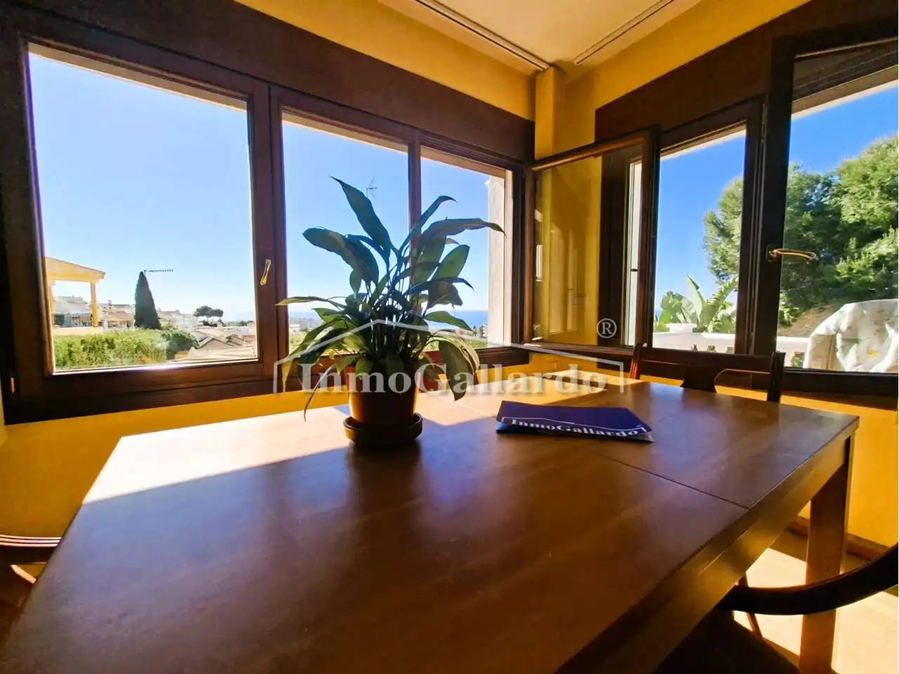 Houses for sale in Málaga  with Air Conditioner, Private garden and Parquet flooring