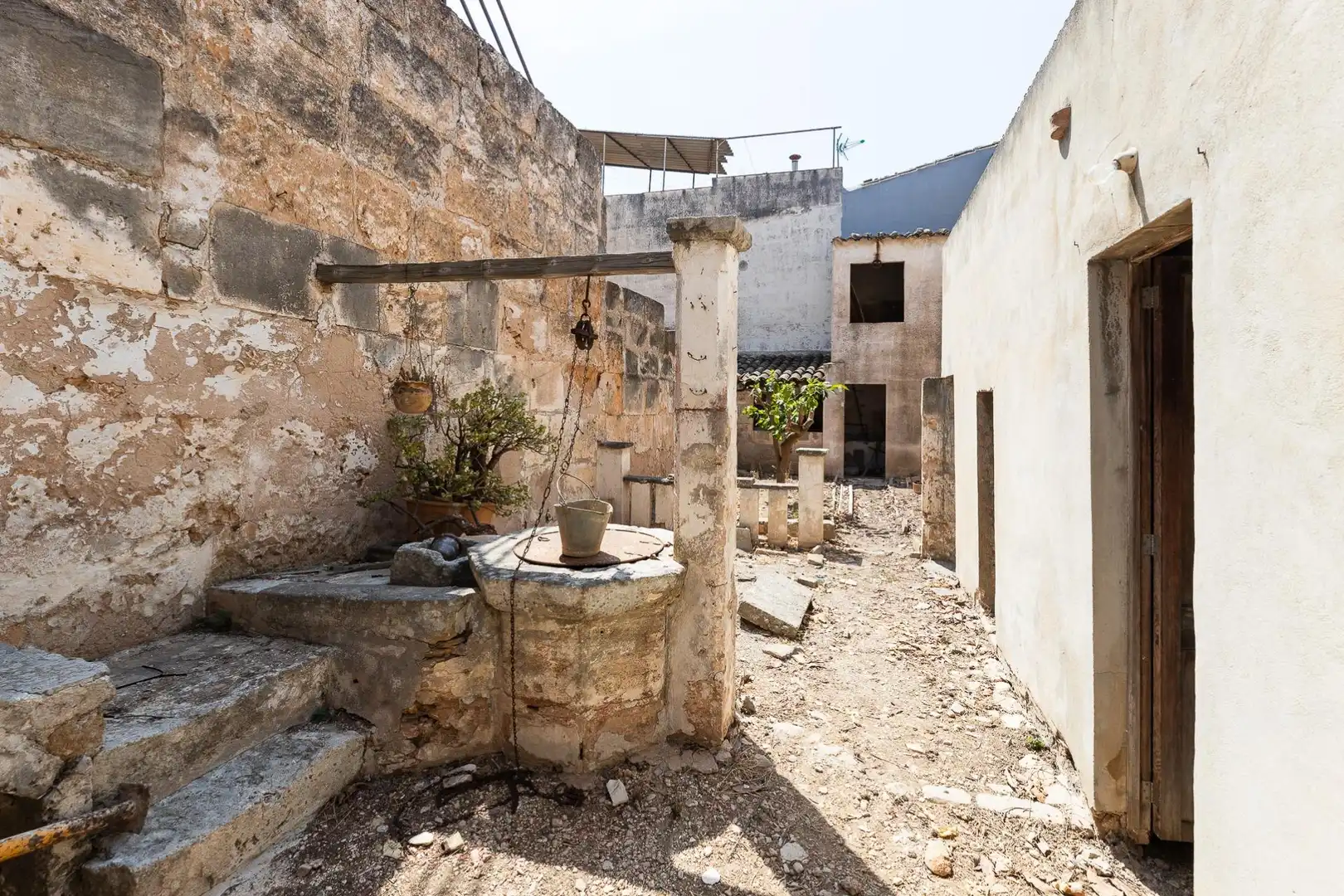 Vista exterior de Casa adosada en venta en Llucmajor con Jardín privado y Terraza