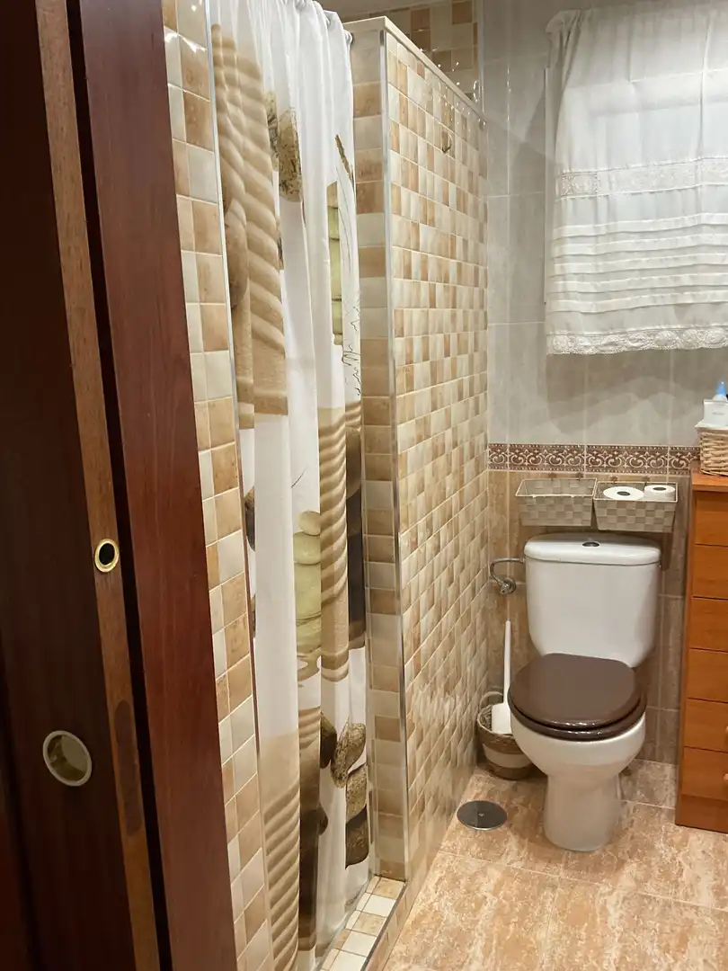 Baño de Piso en venta en Antequera con Aire acondicionado