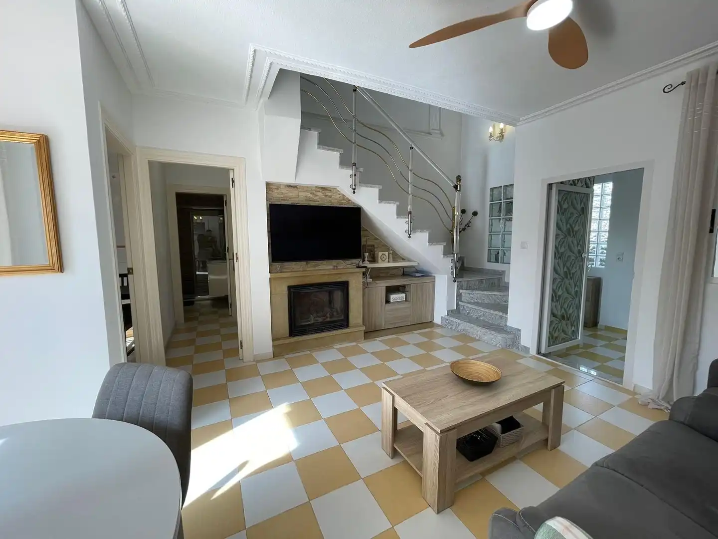 Casa amb jardí en venda a Nueva Torrevieja - Aguas Nuevas, imagen 2