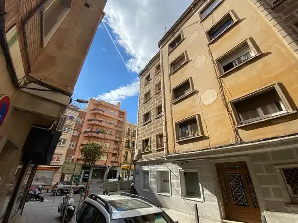 Pis en venda a JAUME CASAS PALLAROLS, Roses - Castellbell