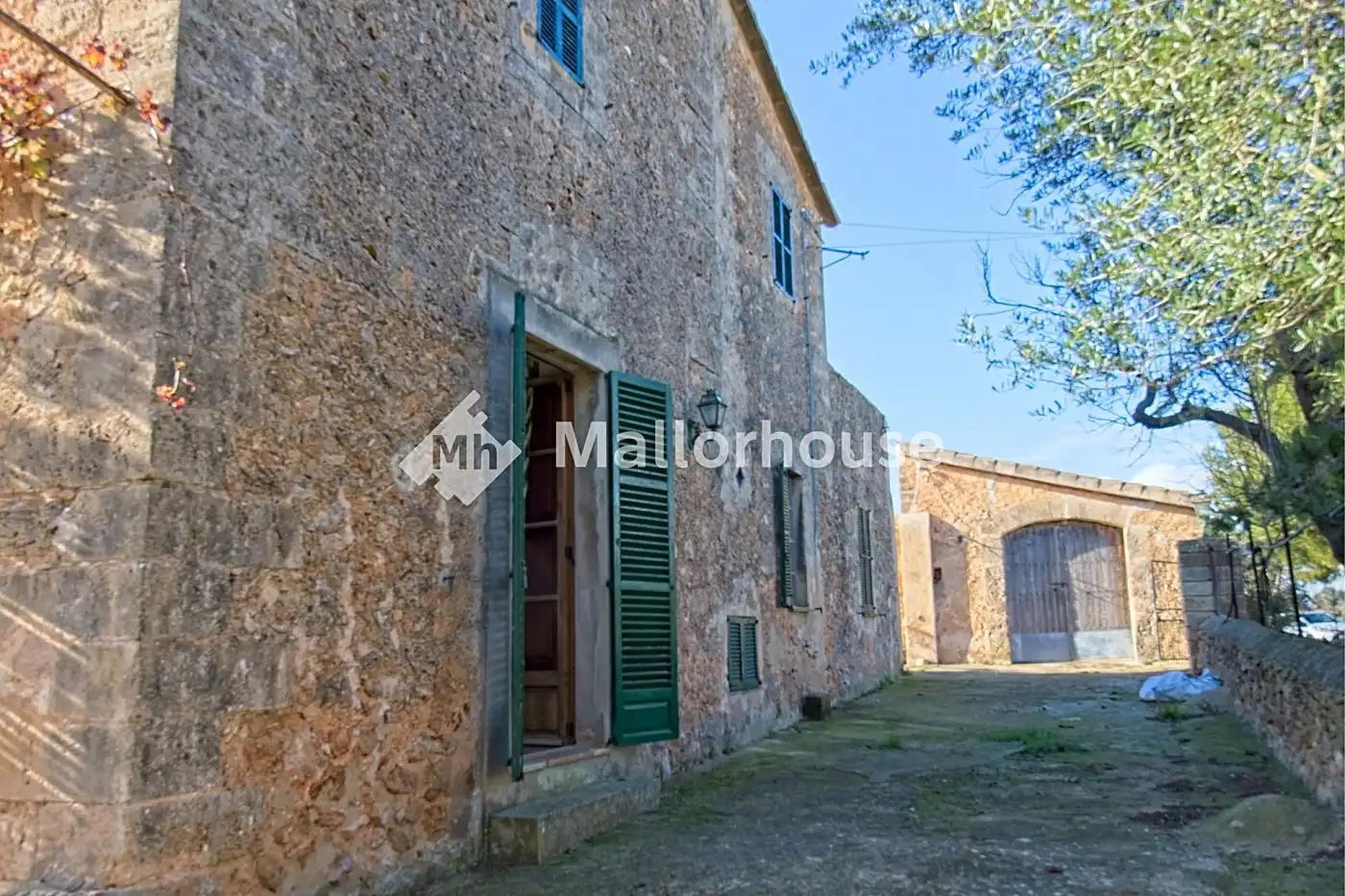 Vista exterior de Finca rústica en venda en  Palma de Mallorca amb Jardí privat, Terrassa i Traster