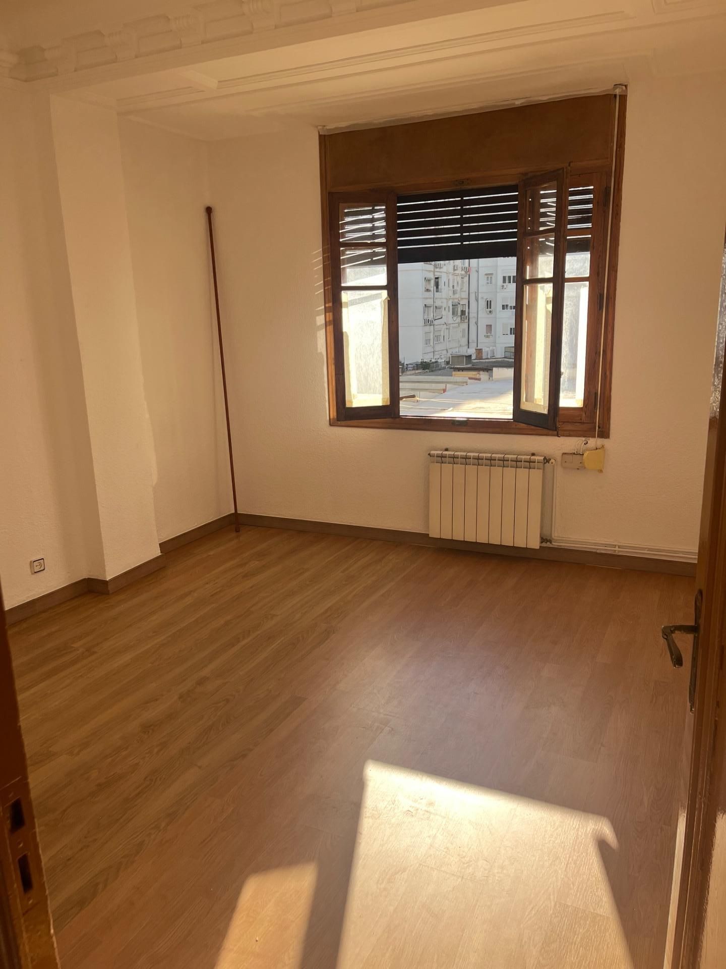 Flat to rent in Gran Via, L'Eixample