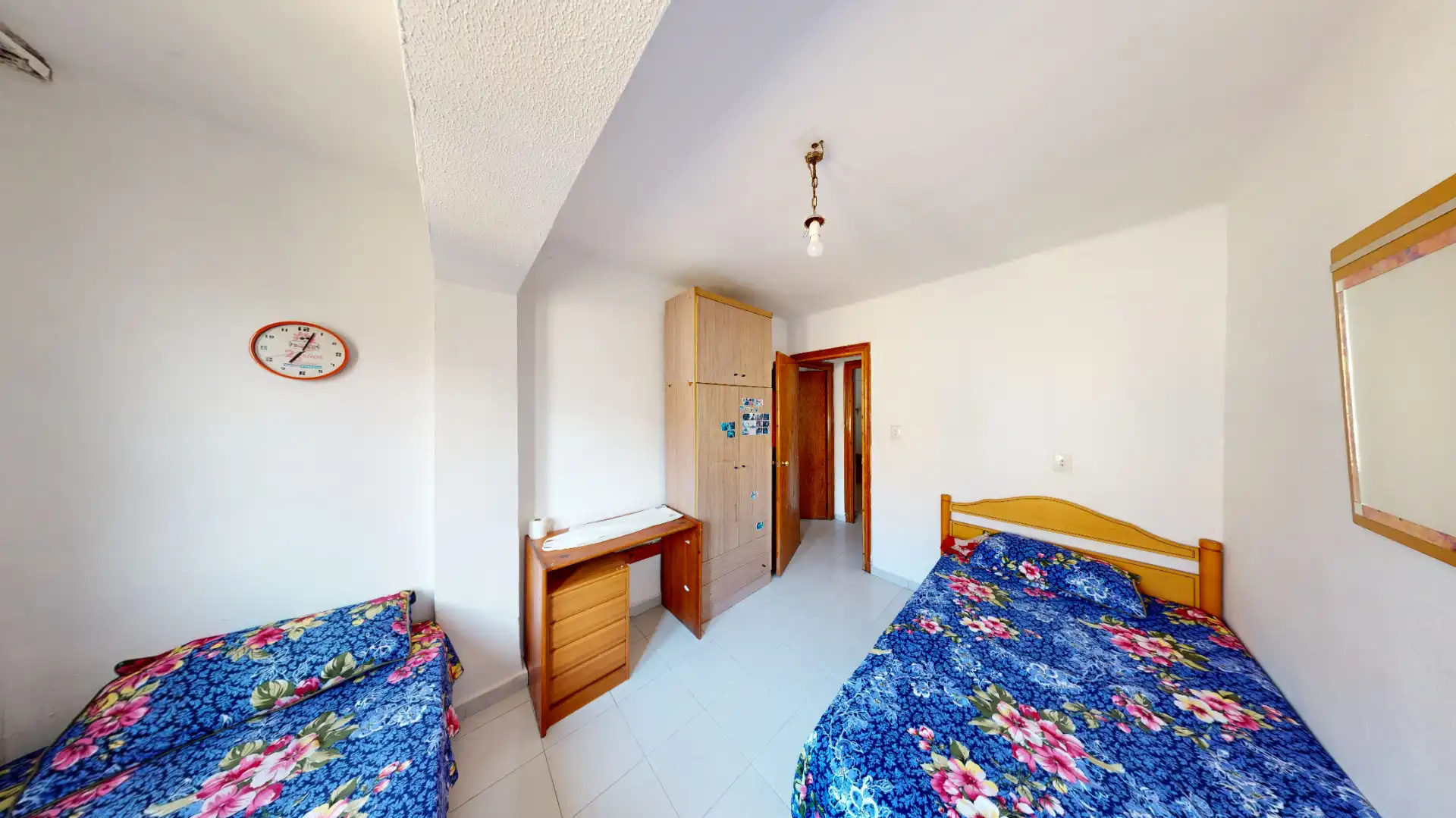 Habitación de Piso en venta en Almería con Aire acondicionado, Amueblado y Horno