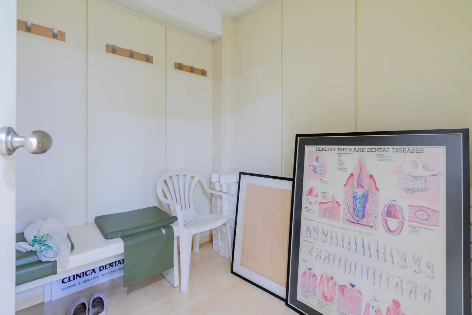 Schlafzimmer von Büro zur Miete in Burlada / Burlata mit Heizung