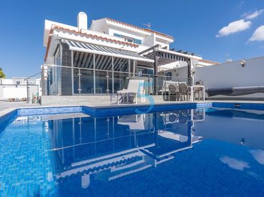 Maison avec balcon à vendre à Orihuela Costa