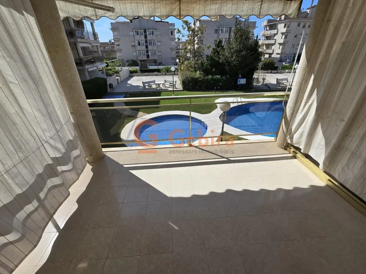 Swimming pool of Flat for sale in Cunit  with Terrace and Community pool