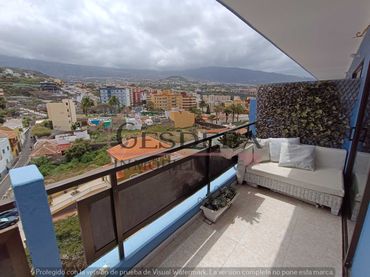 Apartament amb piscina de lloguer a Calle Pérez Zamora