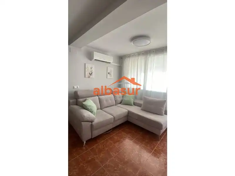 Living room of Flat for sale in Córdoba  with Air Conditioner, Heating and Terrace