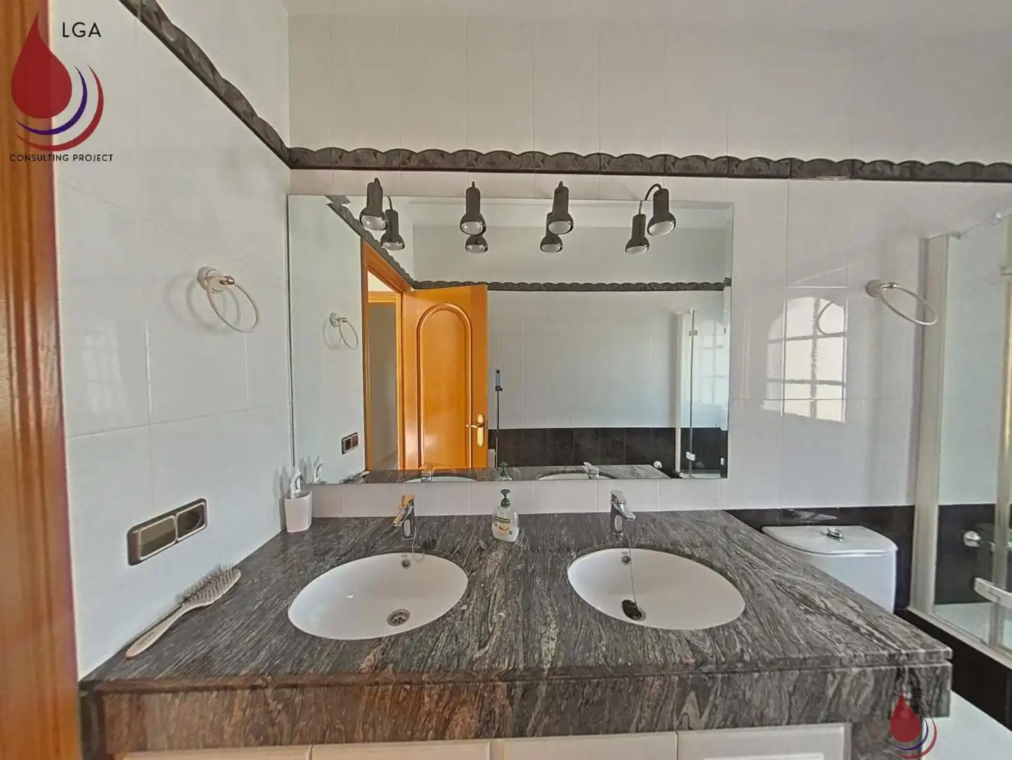 Baño de Casa o chalet en venta en El Vendrell con Aire acondicionado, Calefacción y Terraza