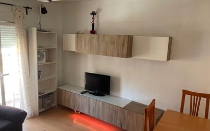 Living room of Flat for sale in Salamanca Capital  with Heating, Furnished and Balcony